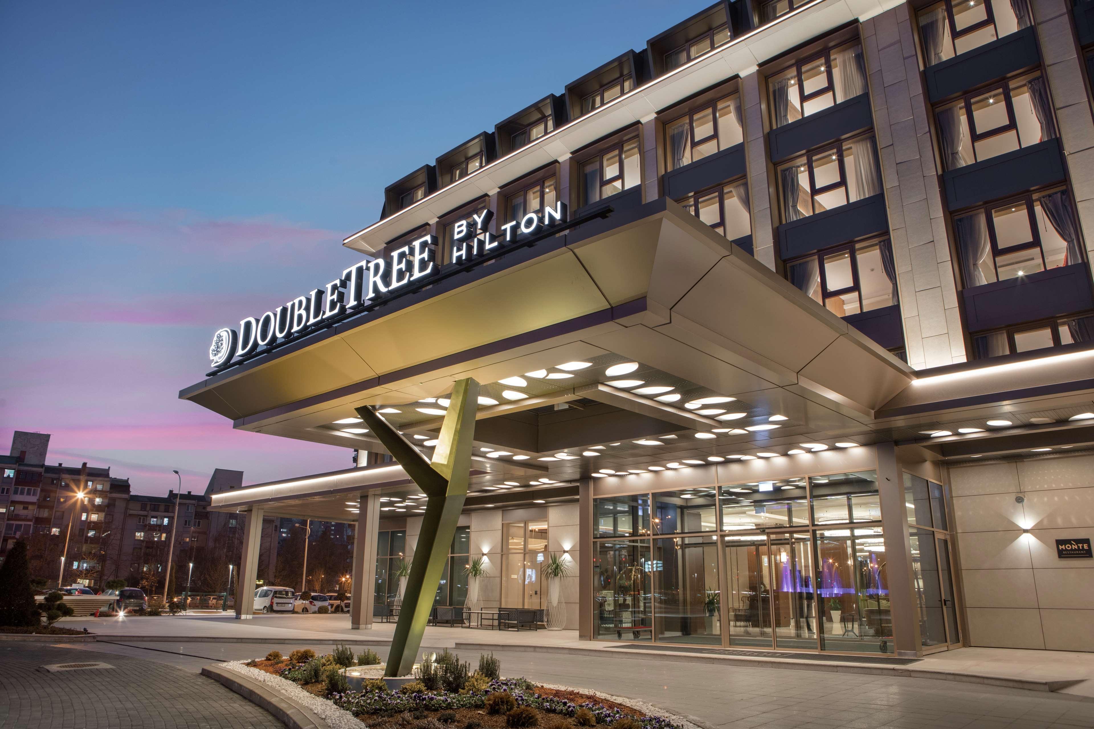 Hotel Doubletree By Hilton Skopje Extérieur photo DoubleTree by Hilton Moscow Isetan