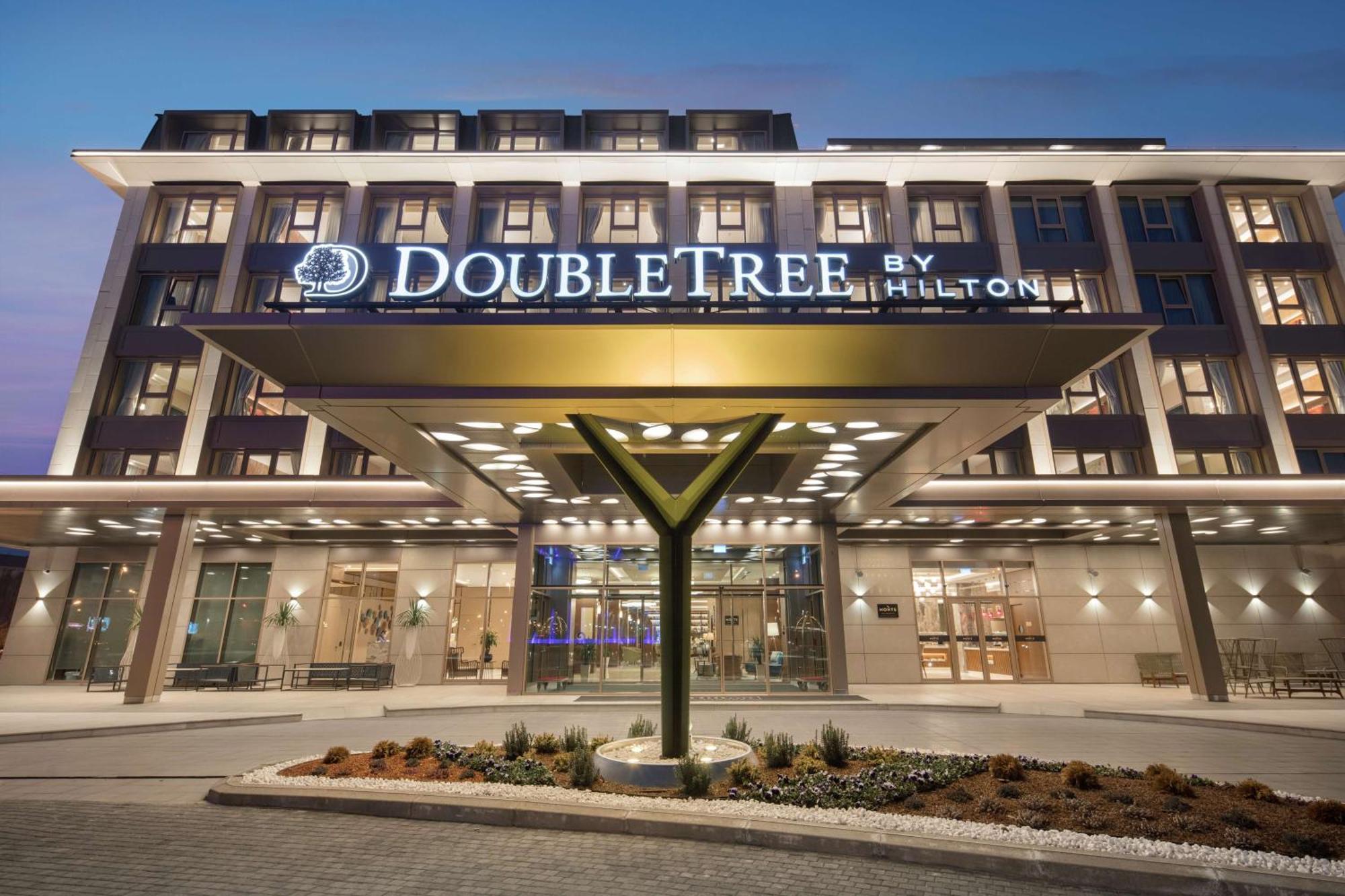 Hotel Doubletree By Hilton Skopje Extérieur photo DoubleTree by Hilton Athens